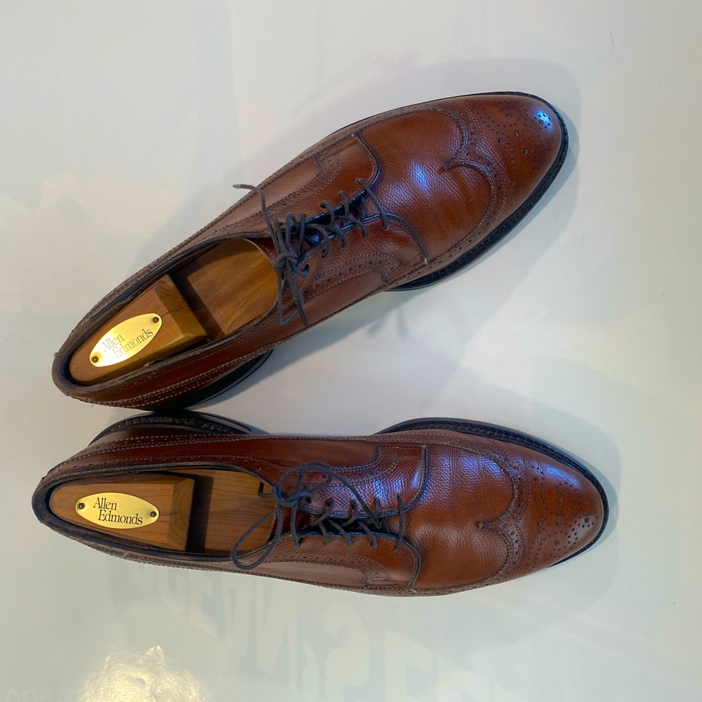Allen Edmonds Mens Dress shoes - Medalist